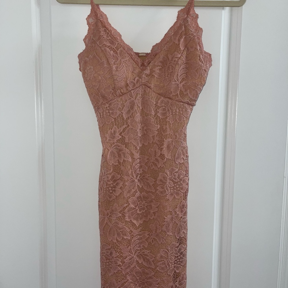Lace dress